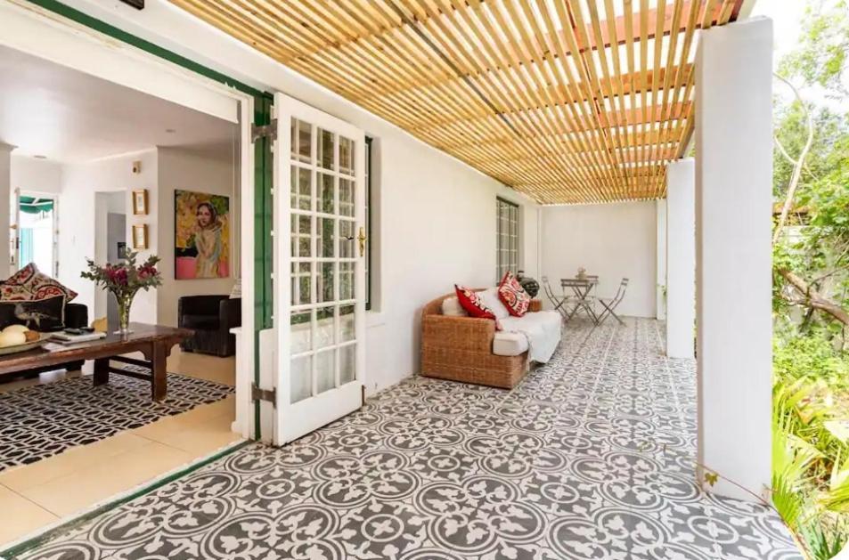 Вилла Art House Стелленбос Экстерьер фото